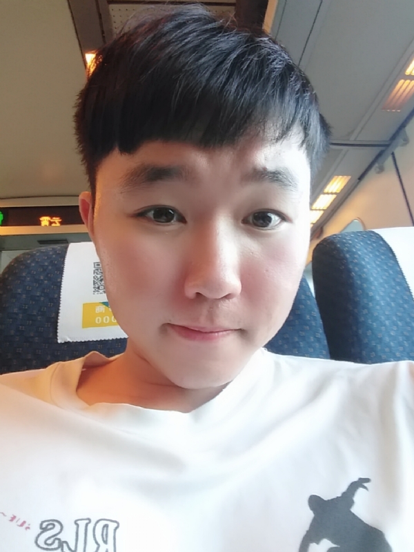 爱玉的第一张照片--基隆残疾人相亲网
