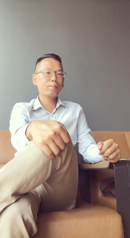 LI的第一张照片--基隆残疾人相亲网