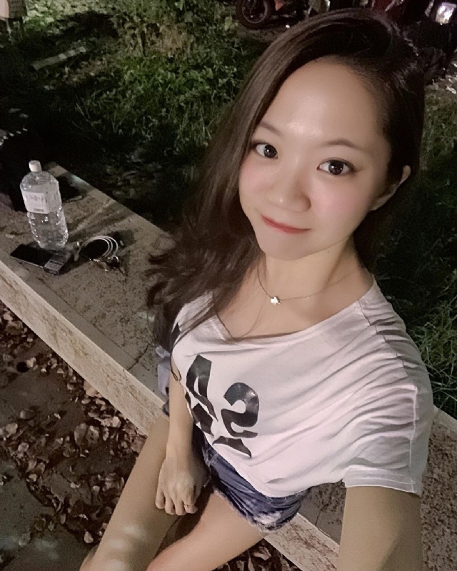 欣欣的第一张照片--基隆残疾人相亲网