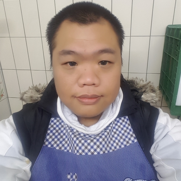 黑熊的第一张照片--基隆残疾人相亲网