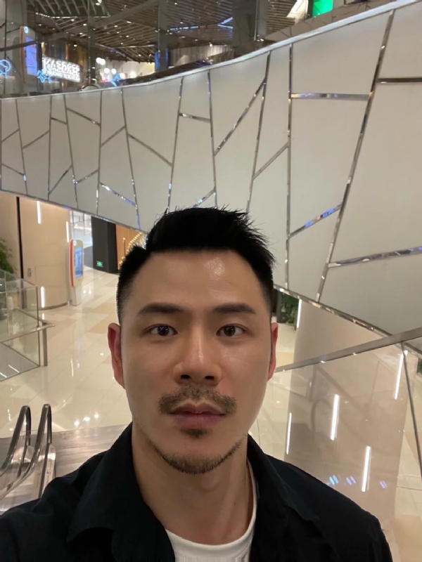 陈的第一张照片--基隆残疾人相亲网